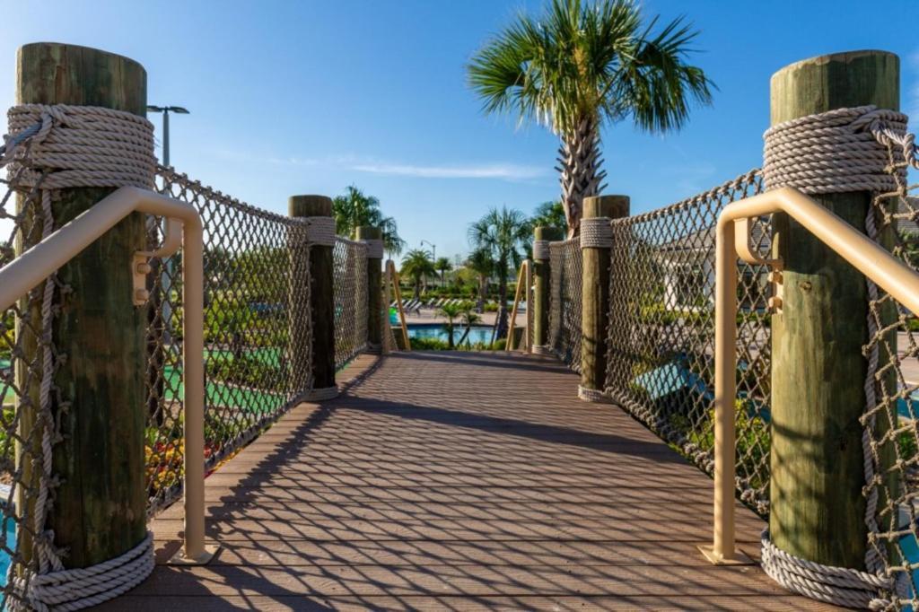 6 Bedroom- 5 Bathroom Storey 4371 Rs Casa de férias Kissimmee
